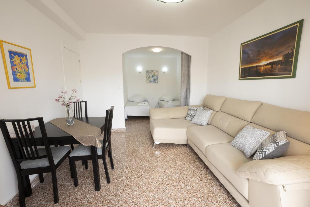 Apartamento Loli เนร์คา ภายนอก รูปภาพ
